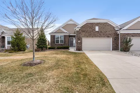 2073 Trimble St, Orion, MI 48360