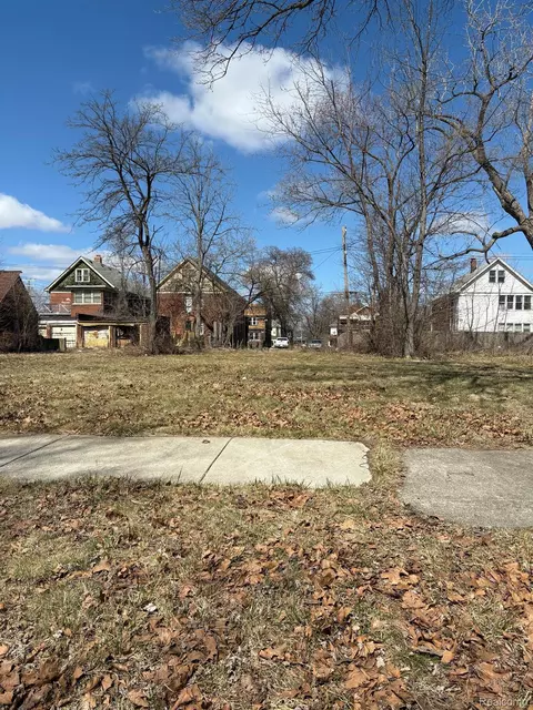 2730 Hogarth St, Detroit, MI 48206