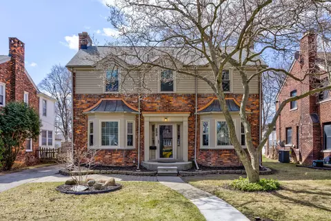 233 Riverside Dr, Detroit, MI 48215