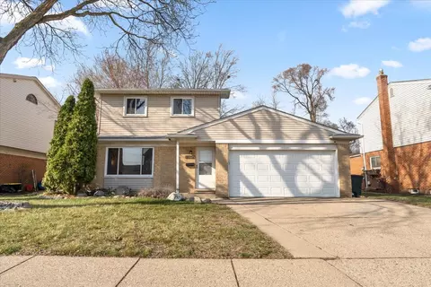 40734 Pinetree Dr, Plymouth, MI 48170