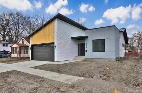 368 W Evelyn Ave, Hazel Park, MI 48030