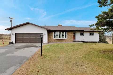 2283 Ringle Rd, Juniata, MI 48768
