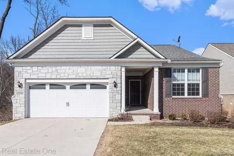 4768 W Preserve, West Bloomfield, MI 48323