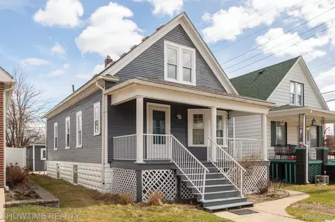 1875 4th St, Wyandotte, MI 48192