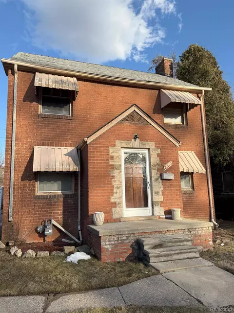 8310 Marlowe St, Detroit, MI 48228