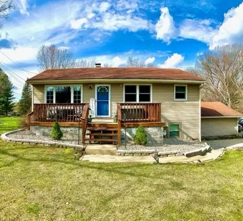 9514 Cornell Ave, Independence, MI 48348