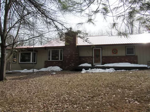 347 Deerskin Crt Ct, Beaver Creek, MI 48653