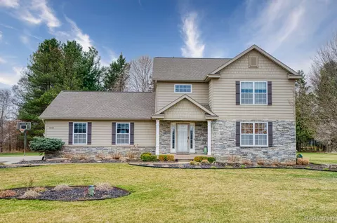 3088 Gecko Trl, Putnam, MI 48169