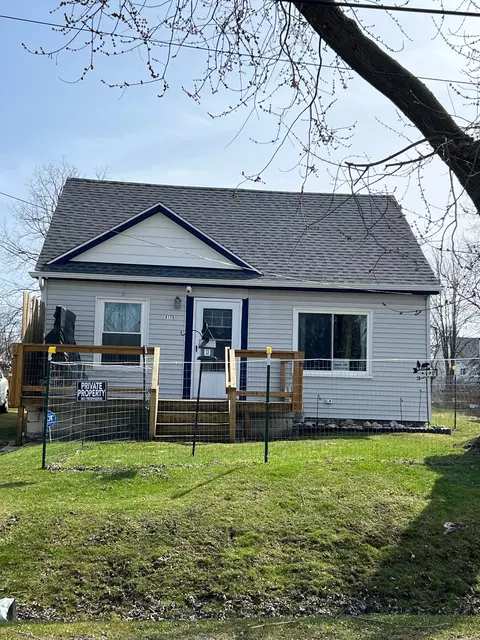 3175 Arlene Ave, Flint, MI 48532