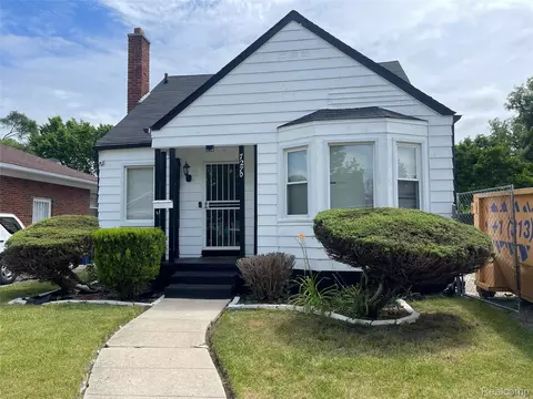 7270 Heyden St, Detroit, MI 48228