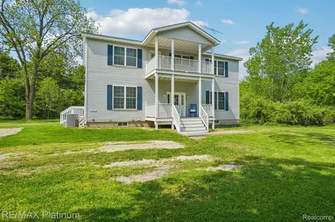 6345 Dean Rd, Deerfield, MI 48855
