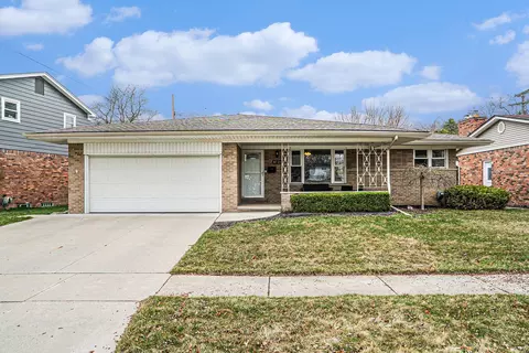 8731 Binney Dr, Warren, MI 48093