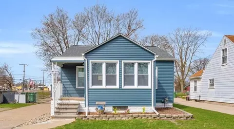 14920 Flanders St, Southgate, MI 48195