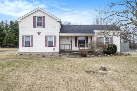 320 Division St, Vassar, MI 48768