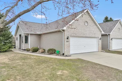 9098 Emily Dr, Davison, MI 48423
