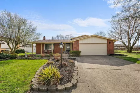 13940 Blackburn St, Livonia, MI 48154