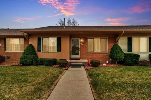 460 Fairgrove St, Romeo, MI 48065
