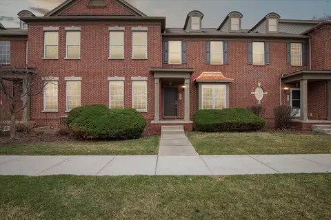 1902 Paddock Ln, Canton, MI 48188