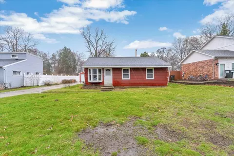 280 E Tienken Rd, Rochester Hills, MI 48306