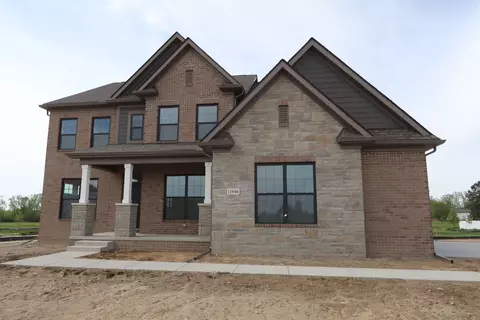 11946 Romeo Ln, Washington, MI 48094