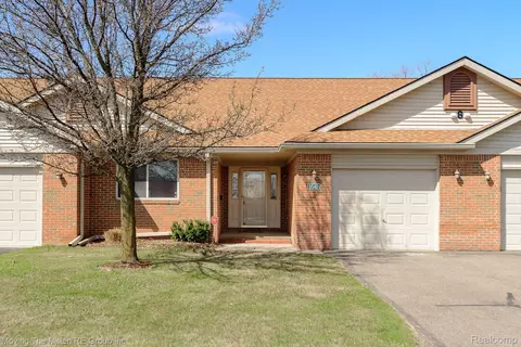 9540 Wheatgrass Ln, Van Buren, MI 48111