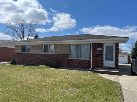 15102 Gage St, Taylor, MI 48180