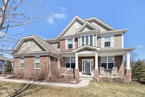 6202 Ardmore Ln, Independence, MI 48348