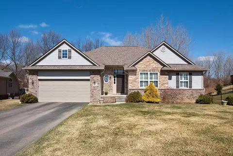 771 Snyder St, Oxford, MI 48371
