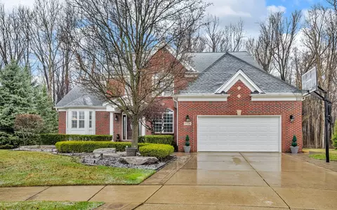47609 Bucci Ct Crt Ct, Macomb, MI 48044