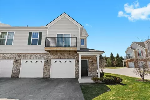 10036 Ridge Run St, Howell, MI 48855