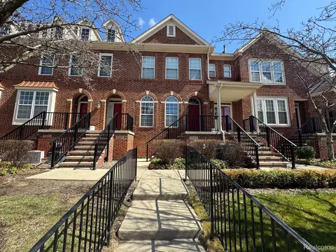 20342 Rodeo, Southfield, MI 48075