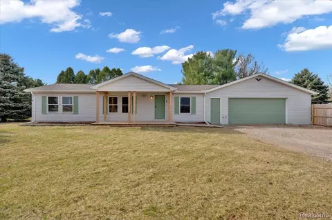 1786 Bowers Rd, Lapeer, MI 48446