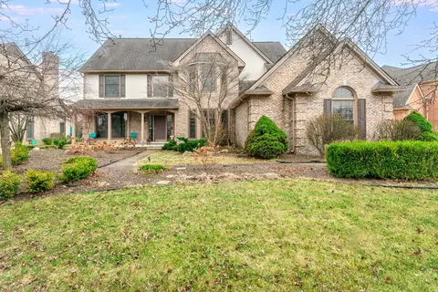 46009 Windridge Ln, Canton, MI 48188