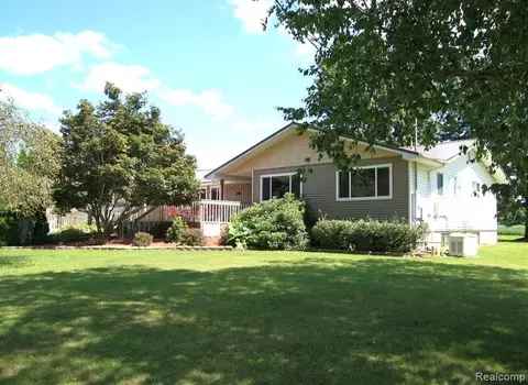 351 S Bay Mid County Line Rd, Beaver, MI 48642