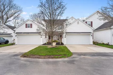 20187 Island Estate Dr, Grosse Ile, MI 48138