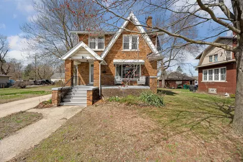 37116 Goddard Rd, Romulus, MI 48174