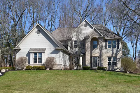 8284 Brookstone Ln, Independence, MI 48348