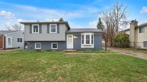 14977 Alma Dr, Sterling Heights, MI 48313