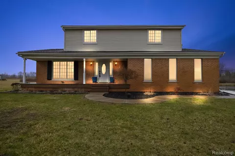 435 Capac Rd, Berlin, MI 48002