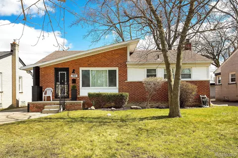 1765 Meadowlane St, Inkster, MI 48141