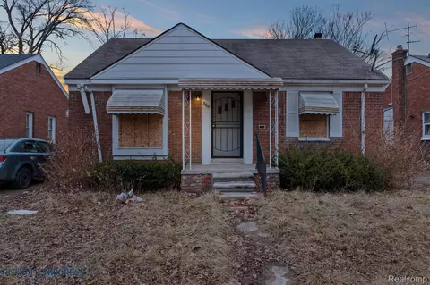 8865 Greenview Ave, Detroit, MI 48228