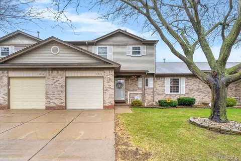14806 Paris, Allen Park, MI 48101