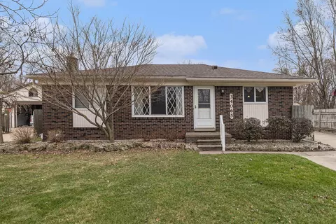 34065 Orangelawn St, Livonia, MI 48150
