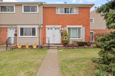 8209 Farnum, Warren, MI 48093