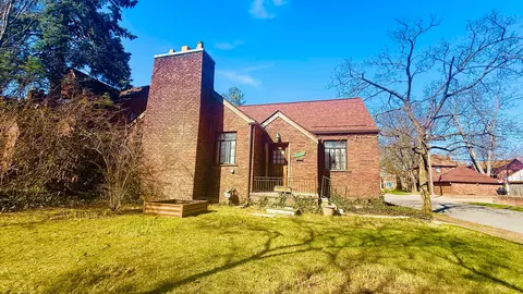 20069 Lichfield Rd, Detroit, MI 48221
