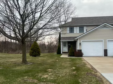 3790 Ramblewood Dr, Port Huron, MI 48060
