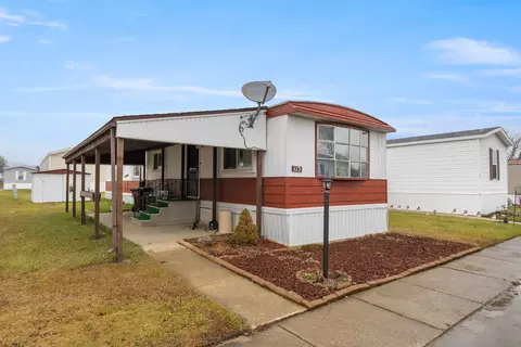 115 Chestnut, Canton, MI 48188