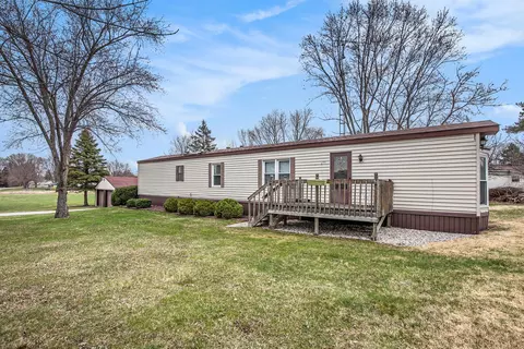 1849 Manchester Dr, Elba, MI 48446