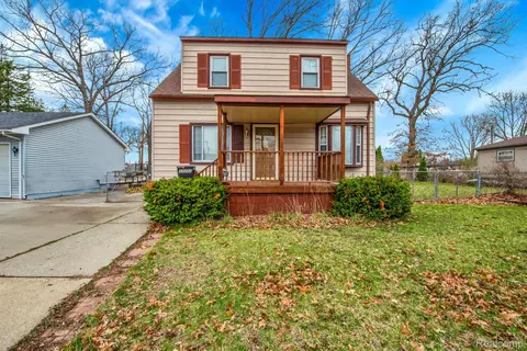 33200 Hennepin St, Garden City, MI 48135