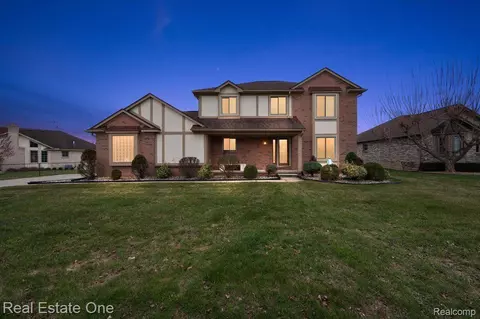 4836 Corriander Dr, Sterling Heights, MI 48314